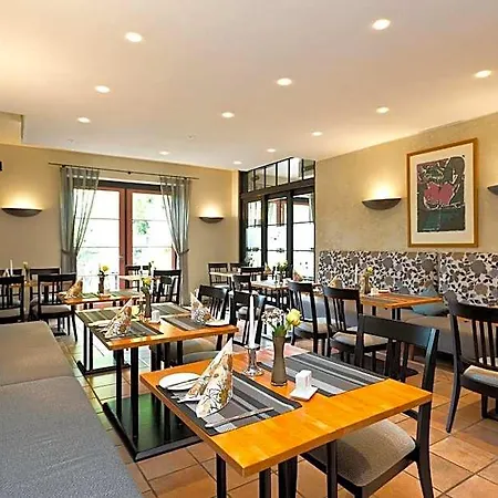 Arte Hotel 4*