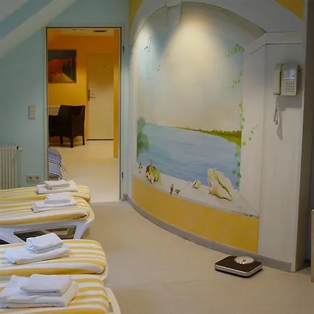 Hotel Arte Schwerin 4*